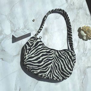 Hc Boutique Women's Black & White Zebra Striped Shoulder Bag